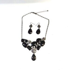 VTG Avon Gunmetal Bib Necklace&Earrings Set Faux Black Onyx Whimsigoth Cocktail